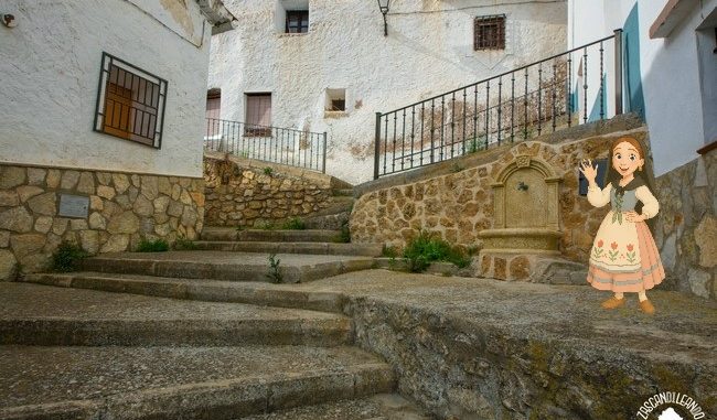 Fuente en una calle de Algarra (Cuenca)