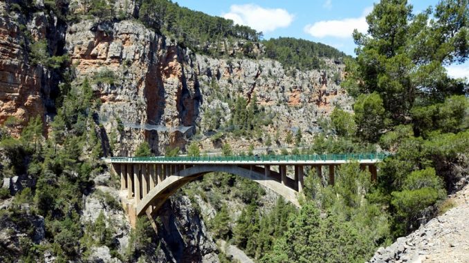 Viaducto de Santa Cruz de Moya